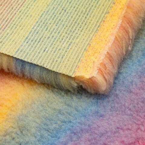 DRY BED Legowisko antypoślizgowe - Tęczowy 75x50 28mm